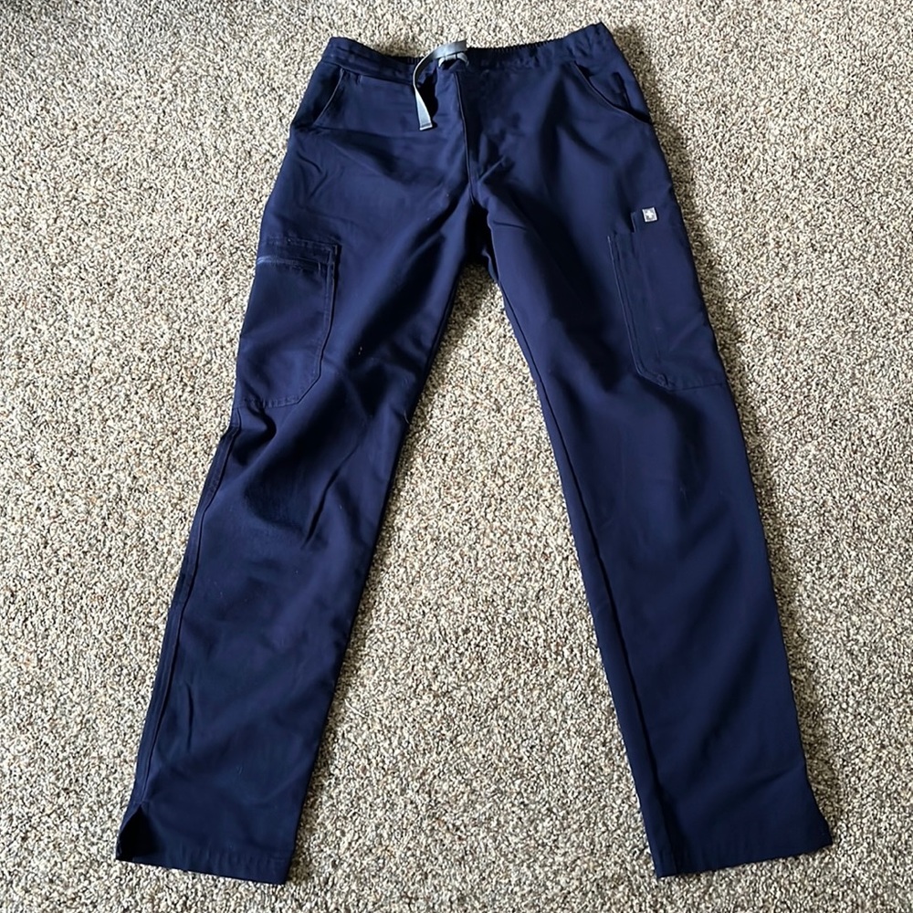 Figs yola skinny scrub pants